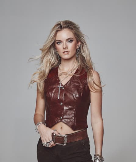 Karley Scott Collins's artist profile image