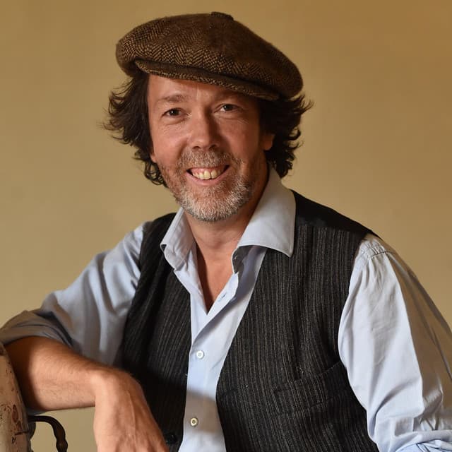 Mathias Duplessy artist profile image
