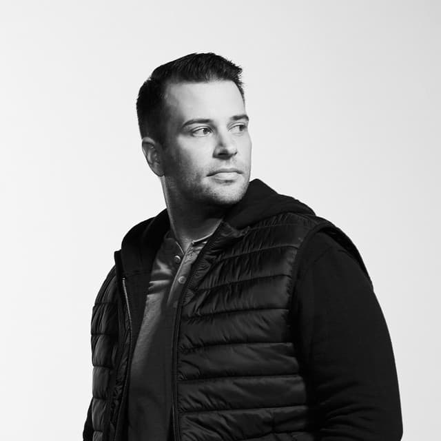 Jonny Diaz artist profile image