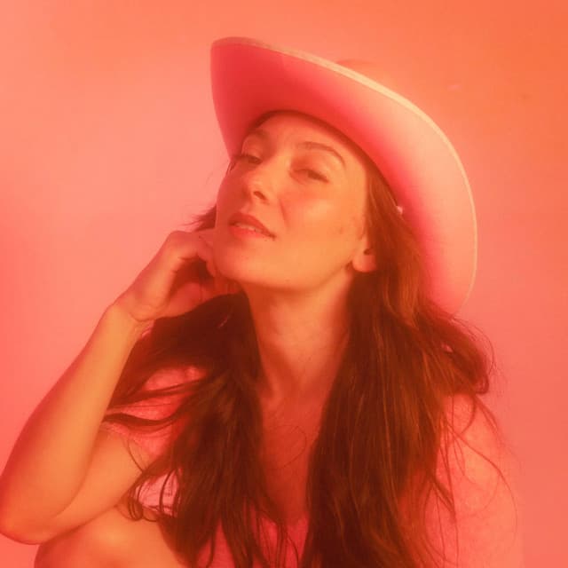 Tiffany Topol artist profile image