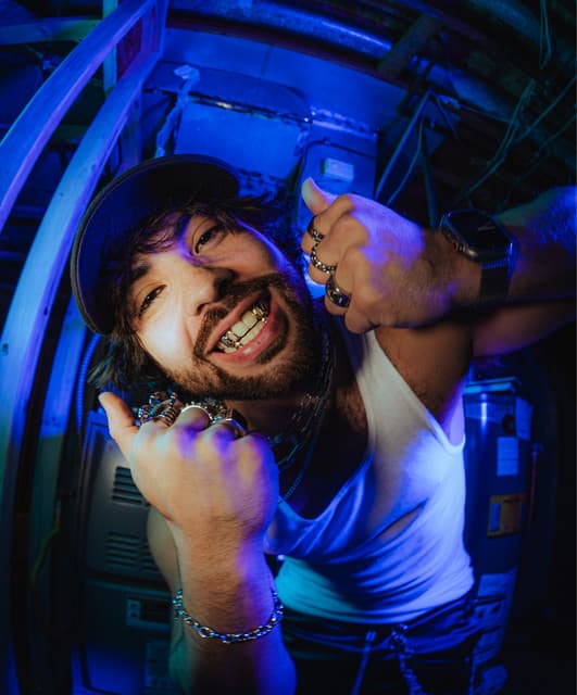 ero808 artist profile image