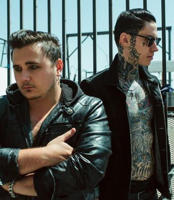 Metro Station artist profile image