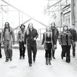 Tedeschi Trucks Band's artist profile image