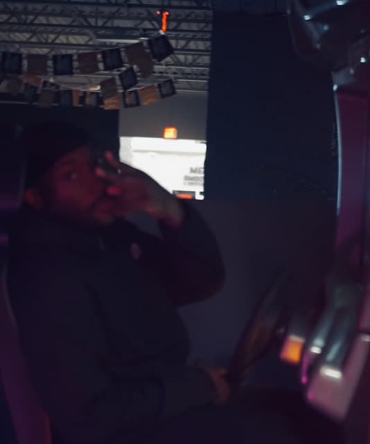 Joe Apollo artist profile image