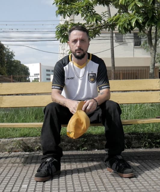 Mateus Pinguim artist profile image