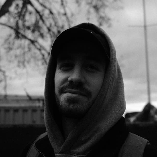 thook artist profile image