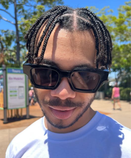 LIL dEE artist profile image