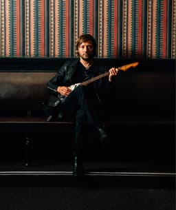 Tom Rowley's artist profile image