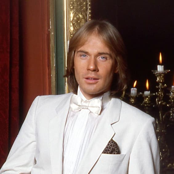 Richard Clayderman's artist profile image