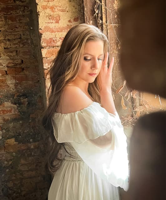 Lyriel artist profile image