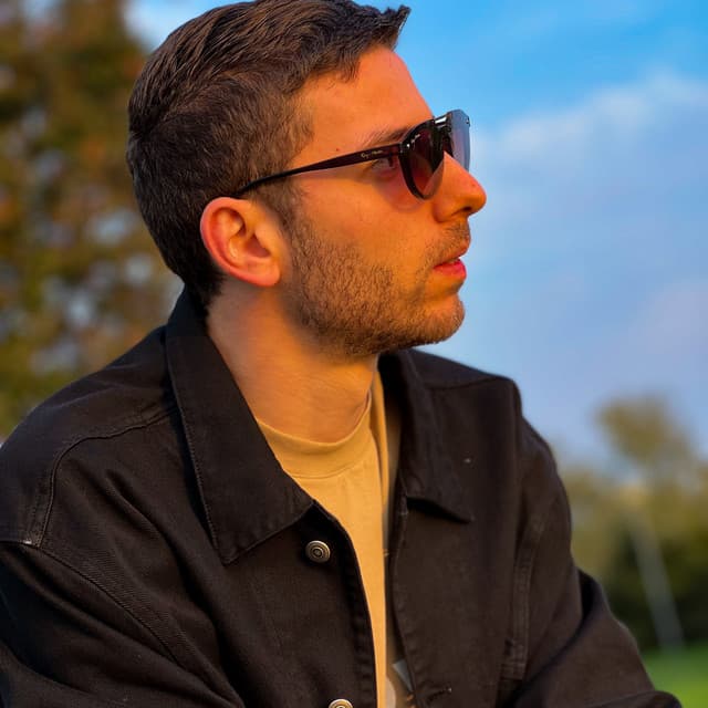 Layz's artist profile image