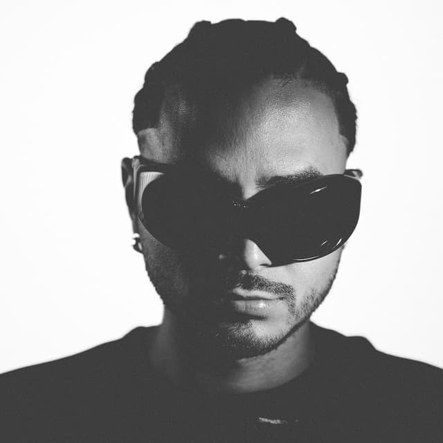Alvaro Diaz's artist profile image