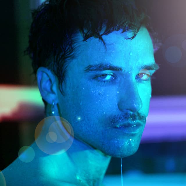 Chris Garneau artist profile image
