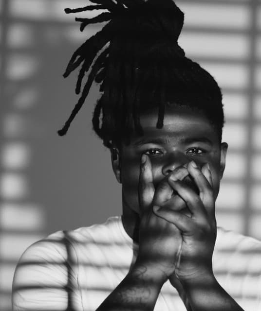 Zoe Osama artist profile image