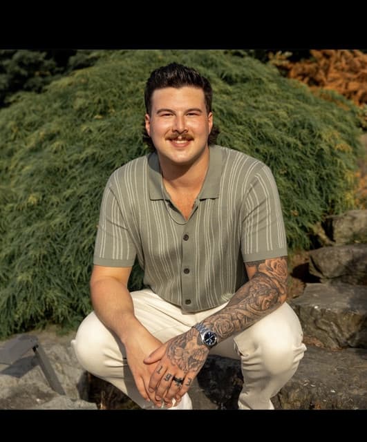 Morgan Griffiths artist profile