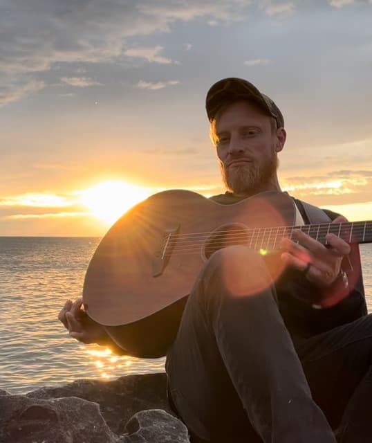 Mark McGuire artist profile image