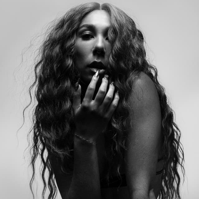 Miss Kaninna artist profile