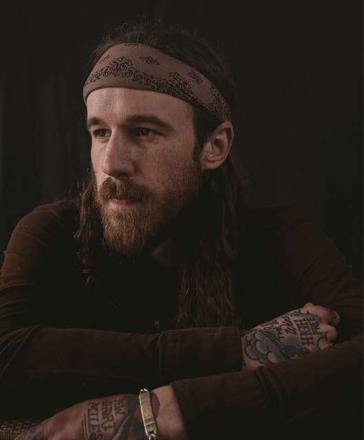 Alex Williams artist profile image