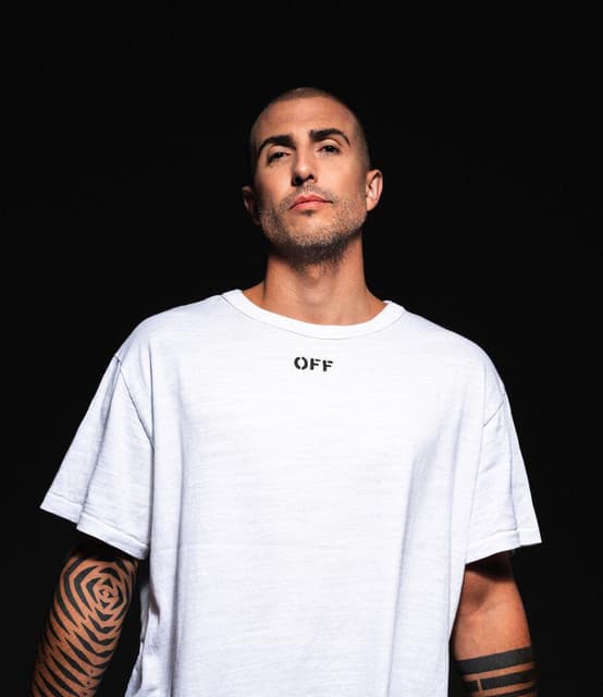 Dennis Cruz's artist profile image