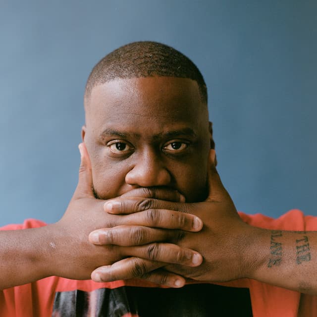 Robert Glasper's artist profile image