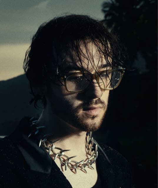 Chris Grey artist profile image