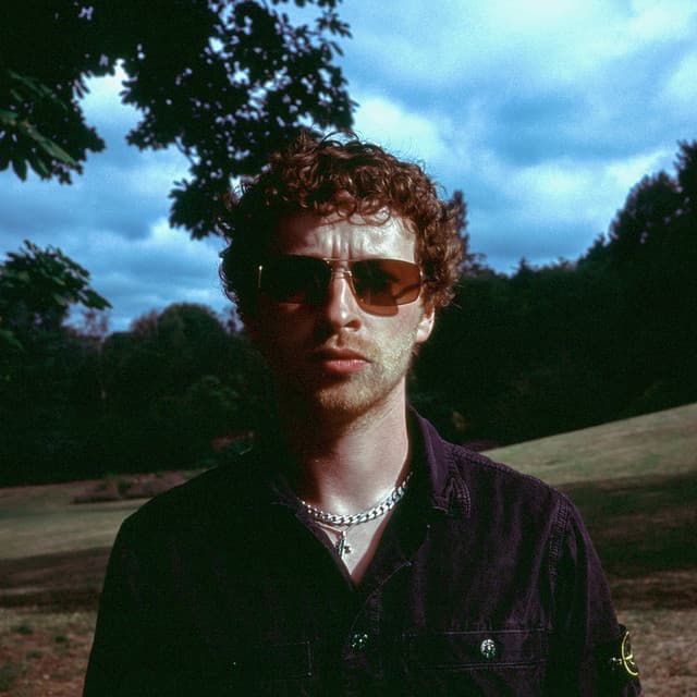 Sam Gellaitry artist profile image
