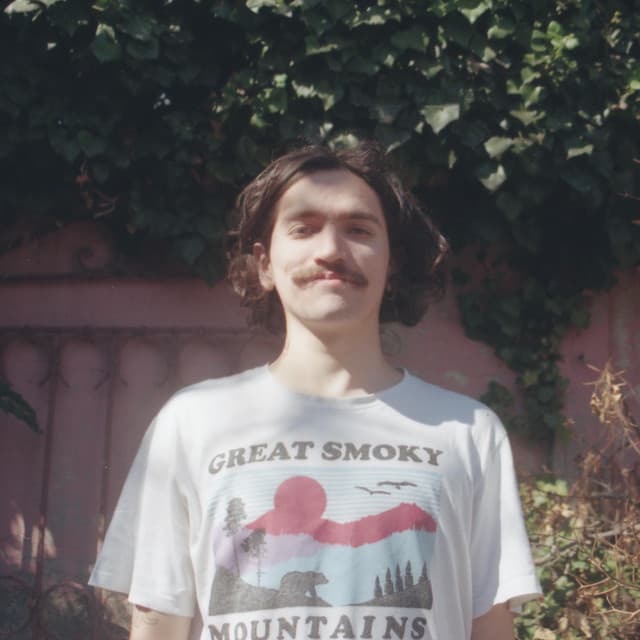 Simón Campusano artist profile image