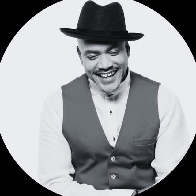 Chris Walker artist profile image