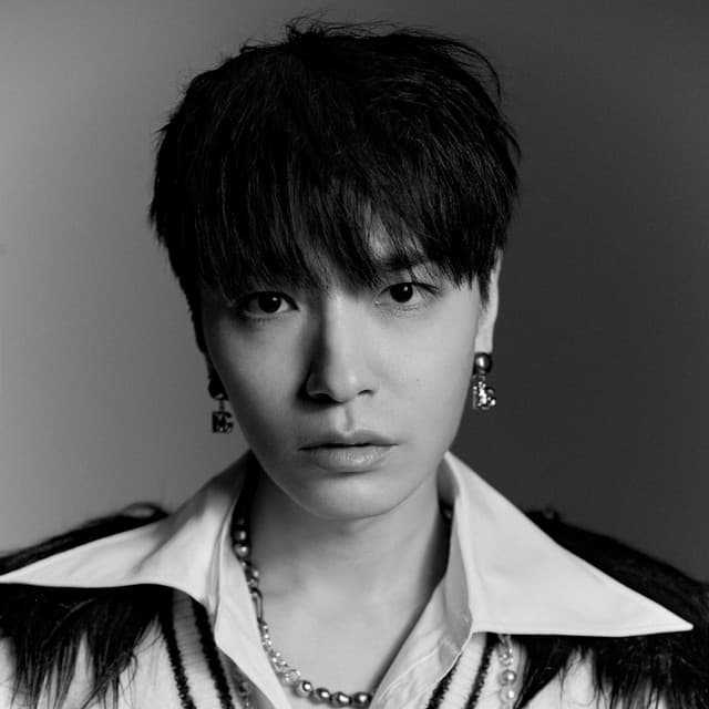 Simon Dominic artist profile image