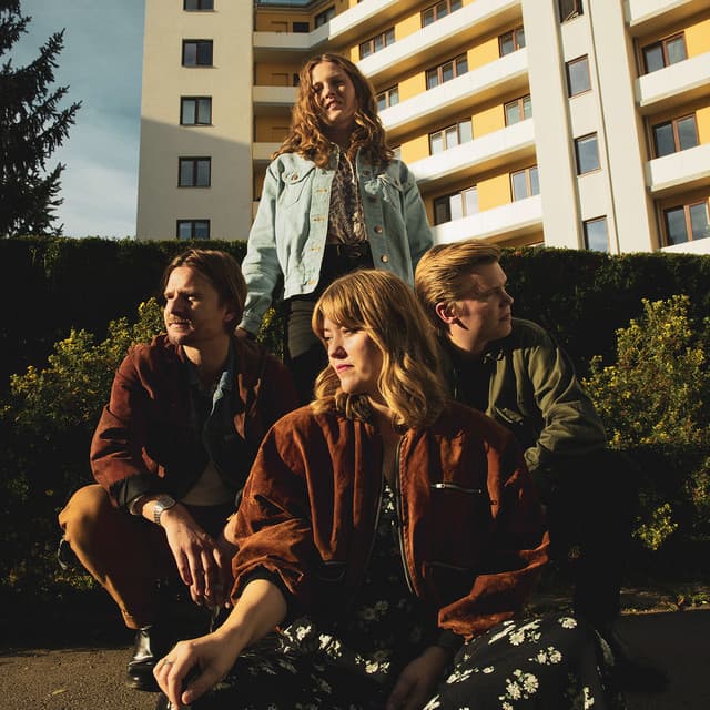 Silver Lining's artist profile image