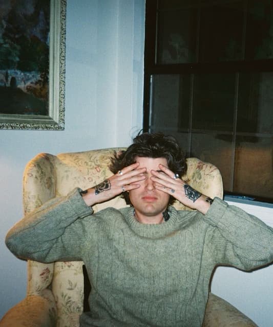 Taylor Armstrong artist profile image