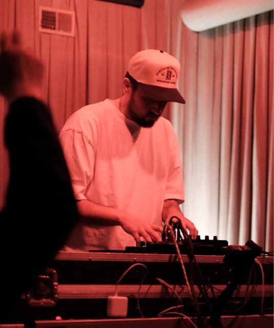 Pete Mac artist profile image