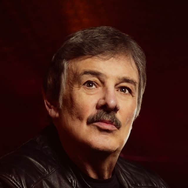 Burton Cummings's artist profile image
