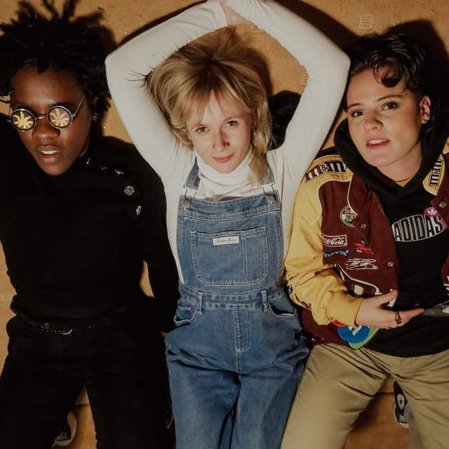 GIRLBAND!'s artist profile image