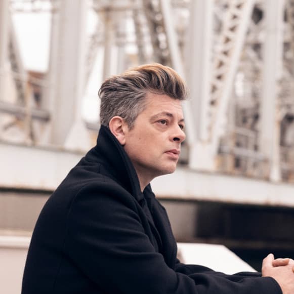 Benjamin Biolay artist profile image