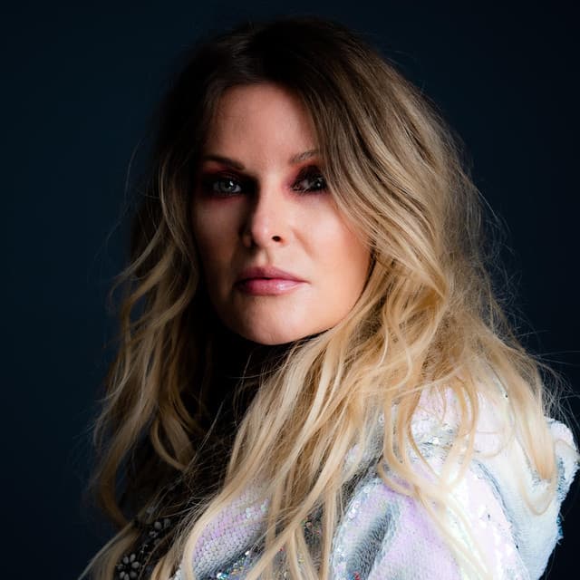Elizabeth Cook's artist profile image