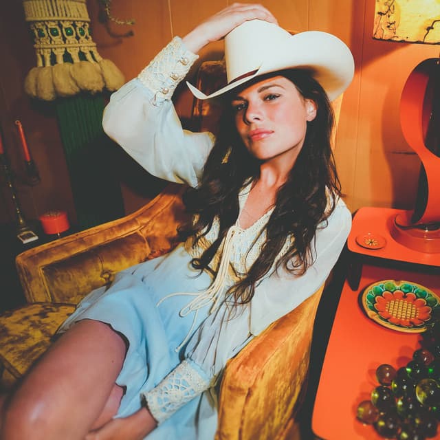 Whitney Rose artist profile image