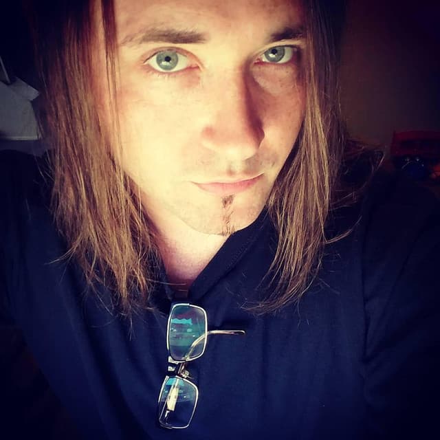 Christopher Esx profile