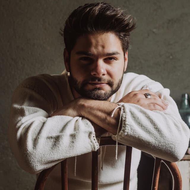 Farid Dieck artist profile image