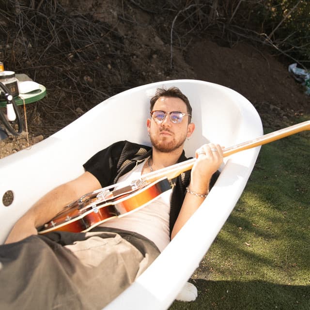 Solomon Fox's artist profile image