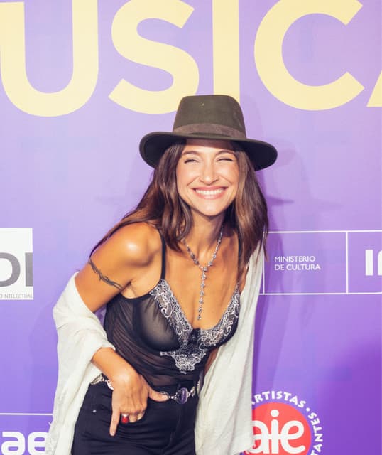 Georgina artist profile image