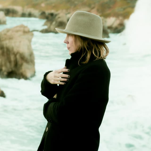 Beth Orton artist profile image