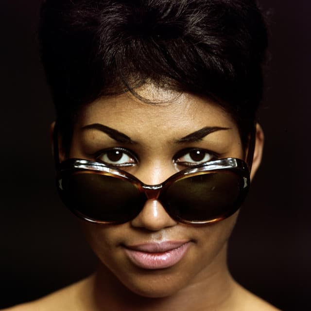 Aretha Franklin artist profile image