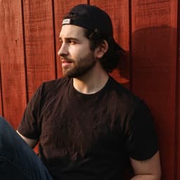 Jake Wildhorn's artist profile image