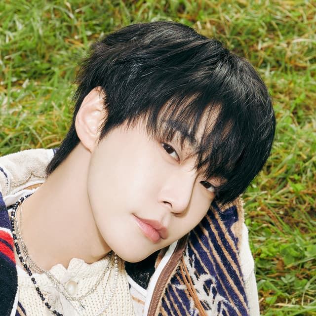 DOYOUNG profile