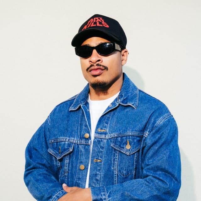 Arin Ray artist profile image