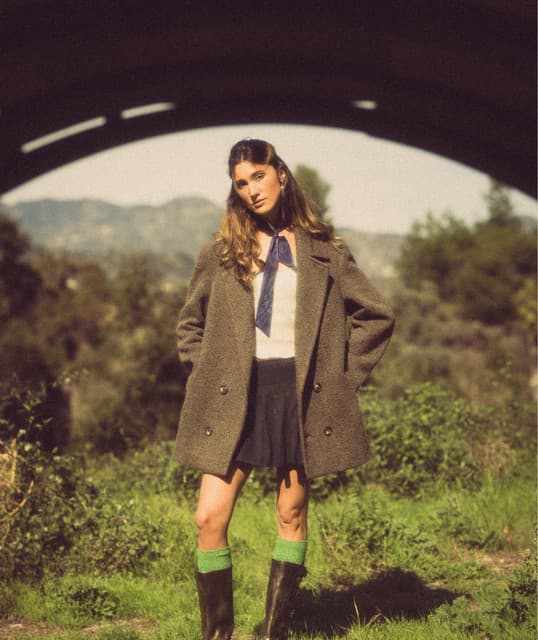 Liv Romano artist profile image