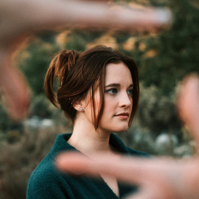 Liv Miraldi artist profile image