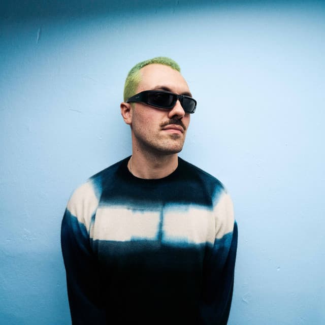 Marlon Hoffstadt artist profile image