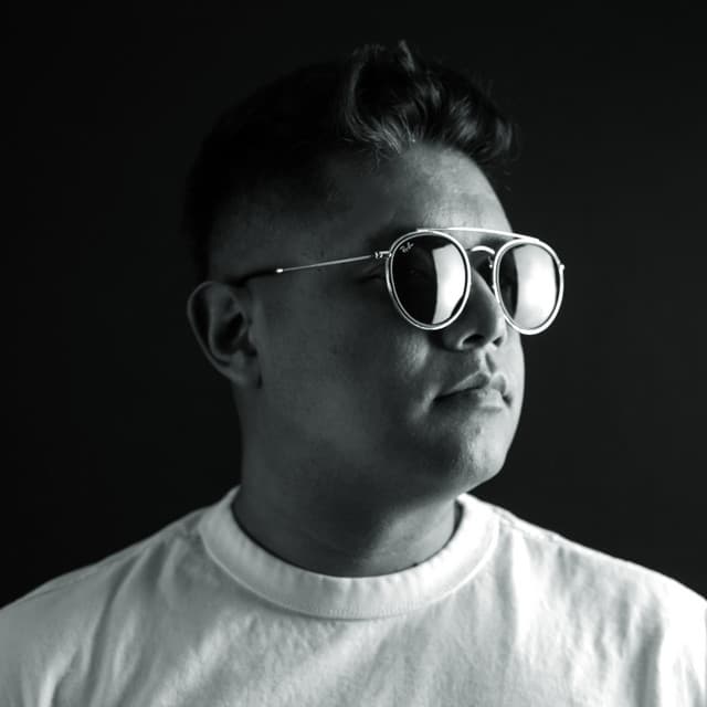 Rickber Serrano artist profile image
